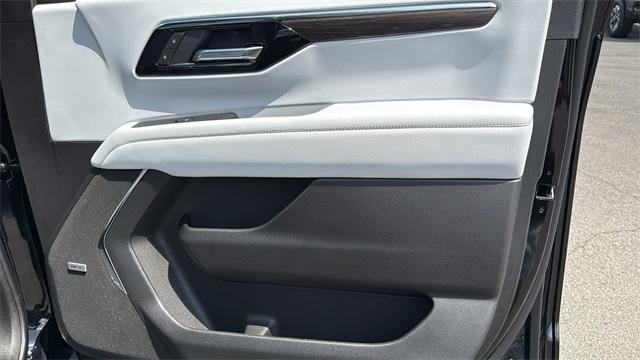 new 2025 Chevrolet Tahoe car, priced at $76,293