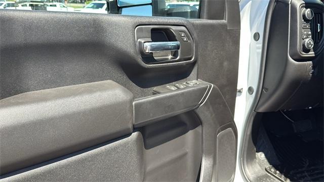 new 2025 Chevrolet Silverado 2500 car, priced at $56,055