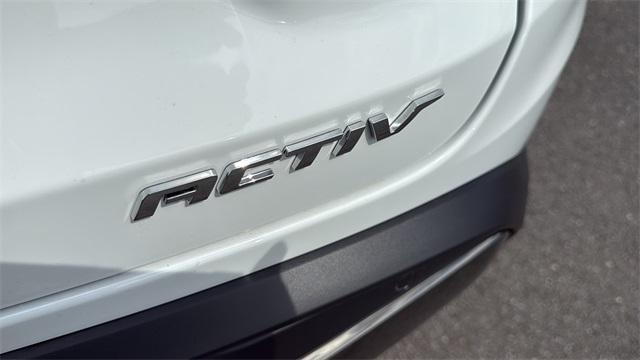 new 2025 Chevrolet Trax car, priced at $27,585