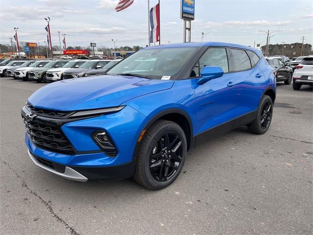 new 2025 Chevrolet Blazer car, priced at $36,105