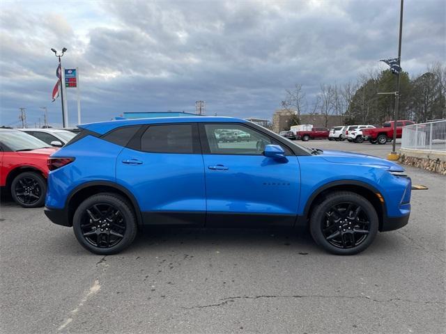 new 2025 Chevrolet Blazer car, priced at $36,105