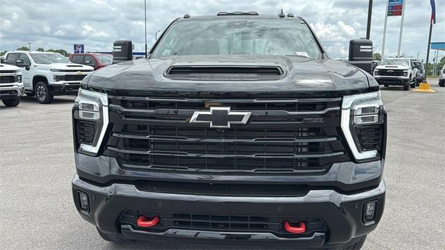 new 2025 Chevrolet Silverado 2500 car, priced at $68,882