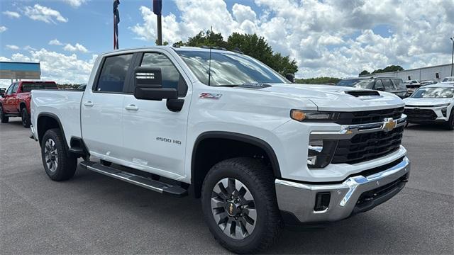 new 2025 Chevrolet Silverado 2500 car, priced at $61,385