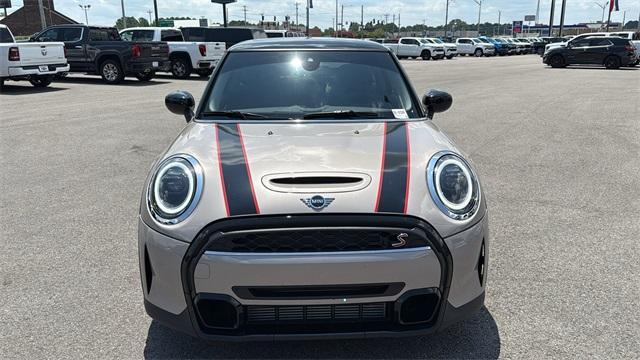 used 2024 MINI Hardtop car, priced at $29,993