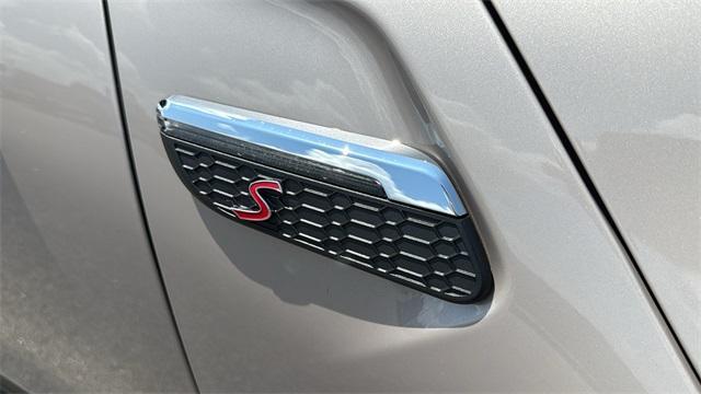used 2024 MINI Hardtop car, priced at $29,993