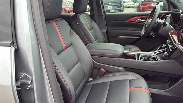 new 2026 Chevrolet Traverse car, priced at $58,069