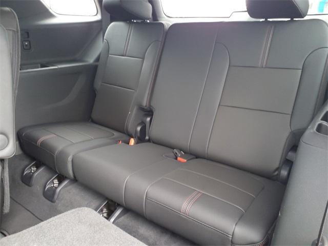 used 2023 Chevrolet Traverse car, priced at $34,993