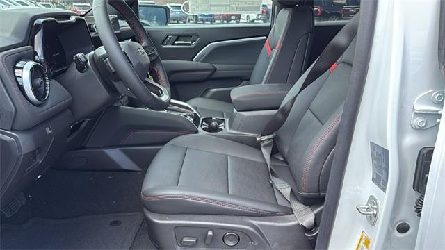 new 2025 Chevrolet Colorado car, priced at $46,132