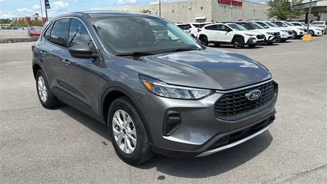 used 2023 Ford Escape car, priced at $23,999