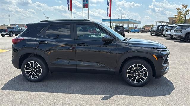 new 2026 Chevrolet TrailBlazer car, priced at $26,580