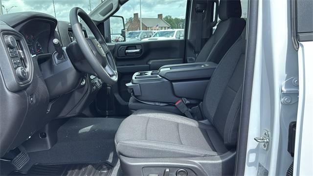 new 2025 Chevrolet Silverado 2500 car, priced at $56,891