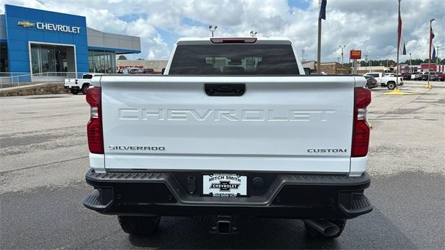 new 2025 Chevrolet Silverado 2500 car, priced at $56,891