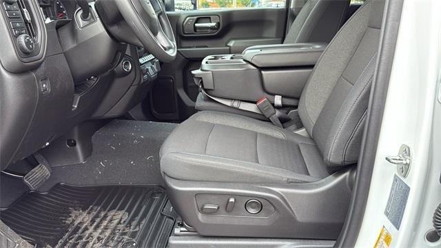 new 2025 Chevrolet Silverado 2500 car, priced at $54,685