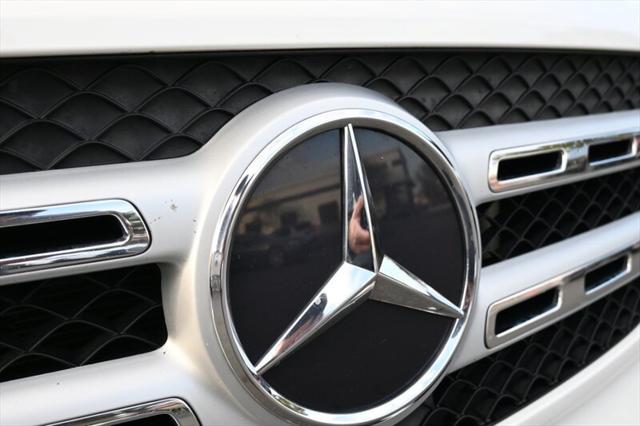 used 2022 Mercedes-Benz GLB 250 car, priced at $24,995