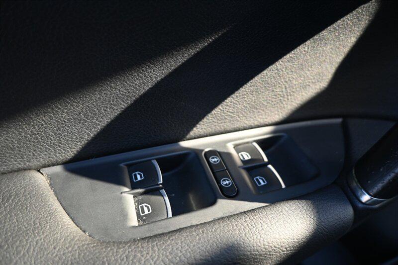 used 2016 Volkswagen Touareg car, priced at $10,995