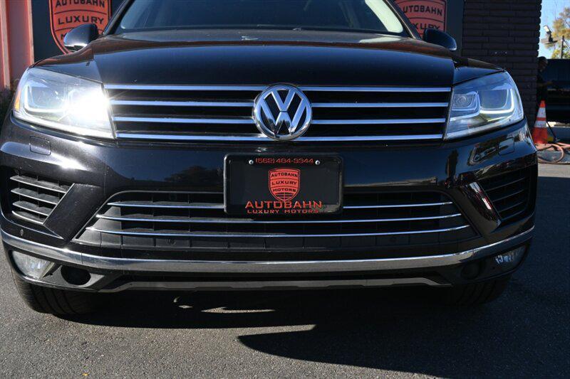 used 2016 Volkswagen Touareg car, priced at $10,995