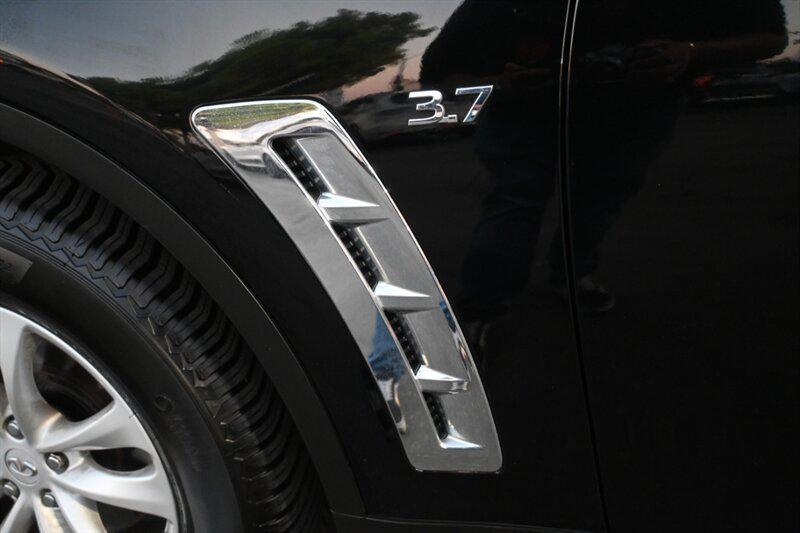 used 2017 INFINITI QX70 car, priced at $11,995