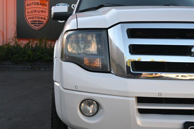 used 2013 Ford Expedition car, priced at $10,995