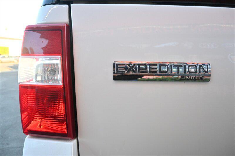 used 2013 Ford Expedition car, priced at $10,995