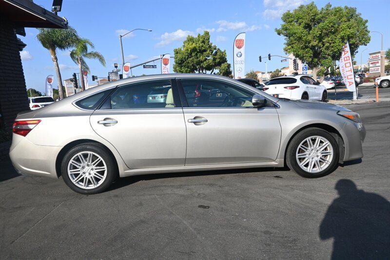 used 2015 Toyota Avalon Hybrid car, priced at $13,995