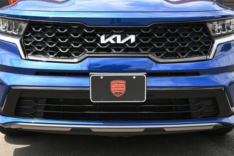 used 2022 Kia Sorento car, priced at $20,495