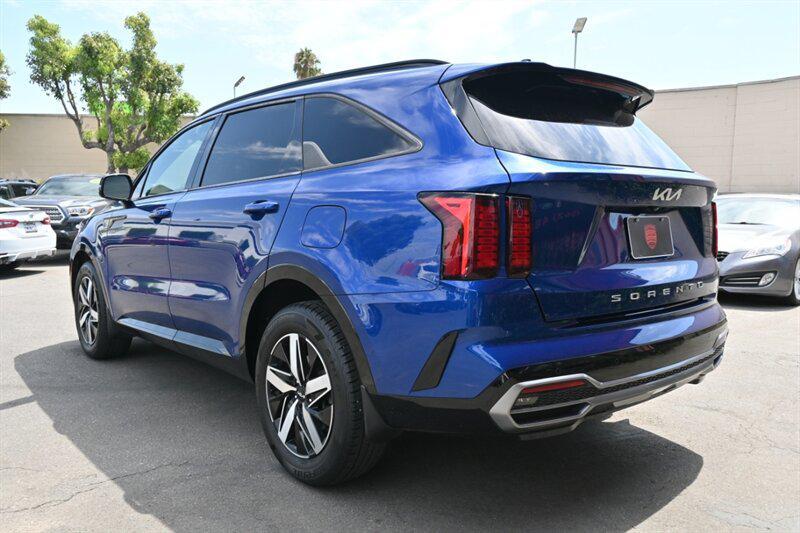 used 2022 Kia Sorento car, priced at $20,495
