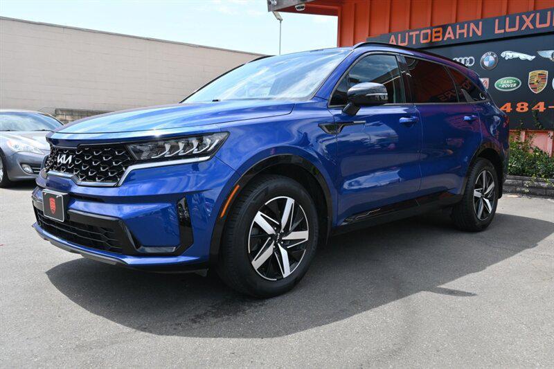 used 2022 Kia Sorento car, priced at $20,495