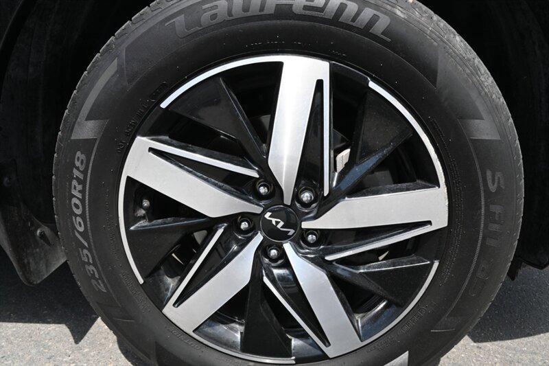used 2022 Kia Sorento car, priced at $20,495