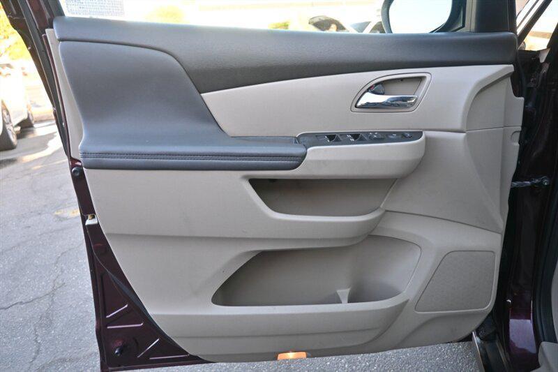 used 2015 Honda Odyssey car, priced at $11,995