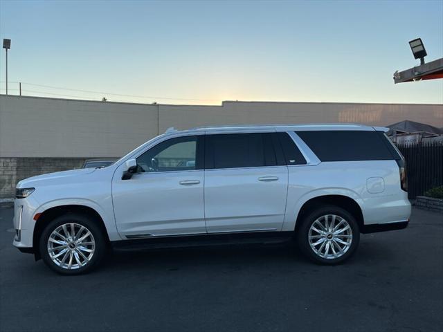 used 2022 Cadillac Escalade ESV car, priced at $63,995