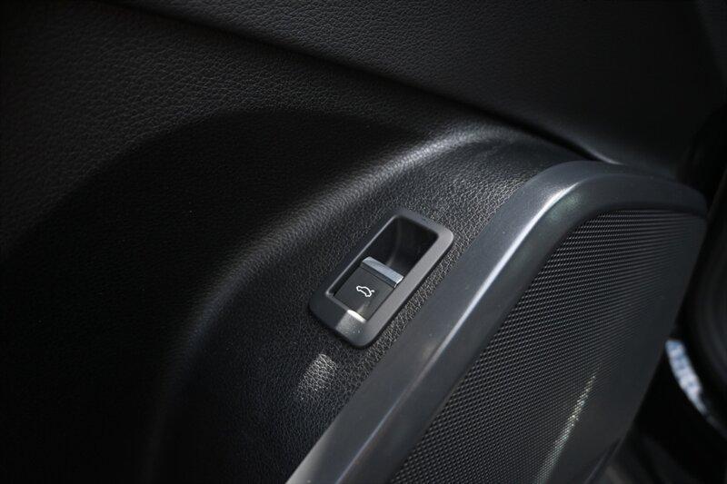 used 2022 Audi Q5 car, priced at $20,495