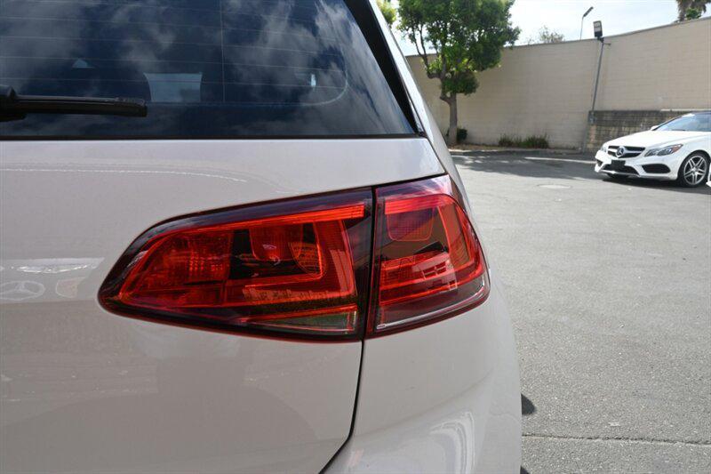 used 2016 Volkswagen e-Golf car, priced at $7,495