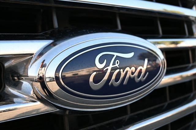 used 2015 Ford F-150 car, priced at $27,495