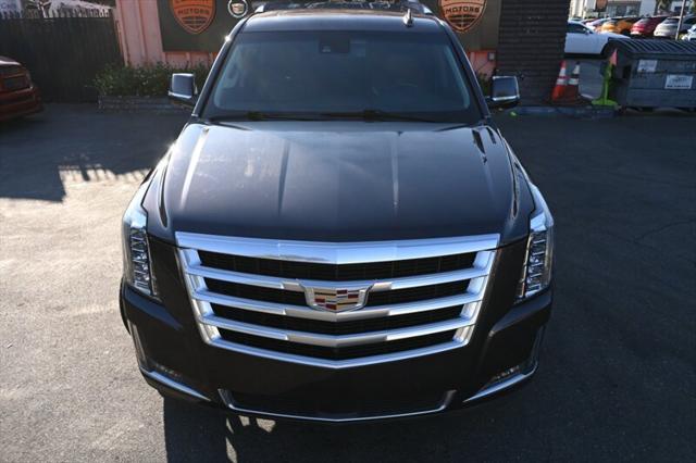 used 2015 Cadillac Escalade ESV car, priced at $25,995
