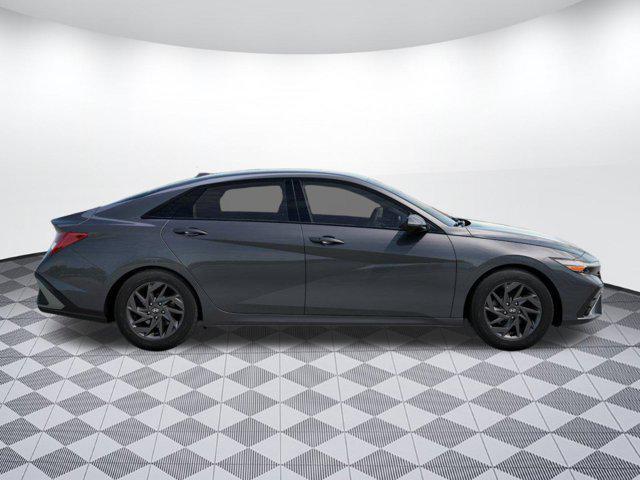 new 2025 Hyundai ELANTRA HEV car, priced at $24,620