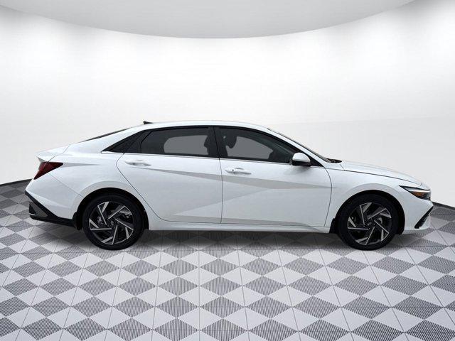 new 2025 Hyundai Elantra car, priced at $26,152