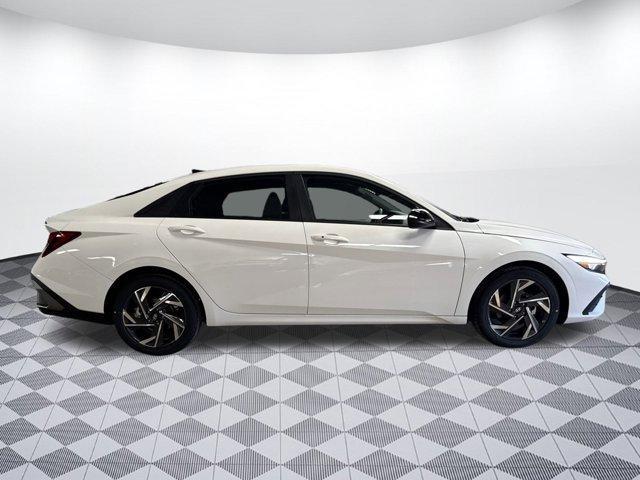 new 2025 Hyundai Elantra car, priced at $23,531