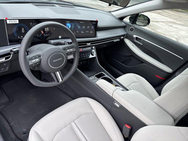 new 2025 Hyundai Sonata car, priced at $27,306