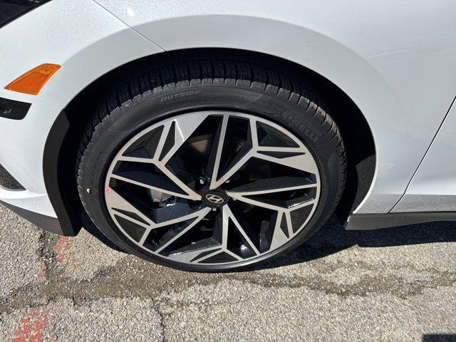new 2025 Hyundai IONIQ 6 car, priced at $46,316