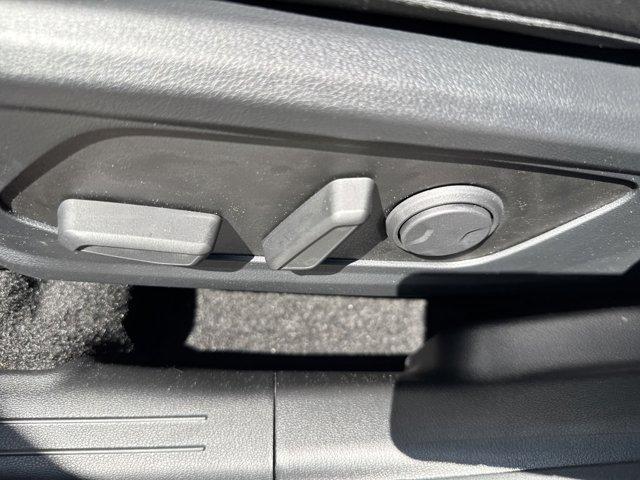 new 2025 Hyundai SANTA CRUZ car, priced at $40,015