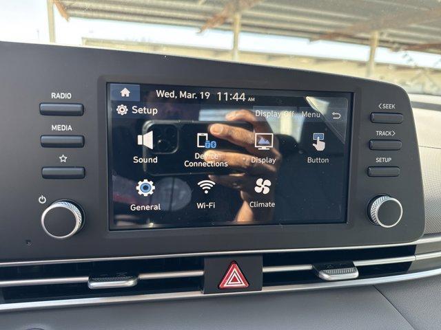 new 2025 Hyundai Elantra car, priced at $23,380