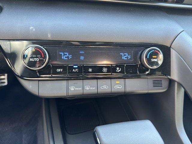 new 2025 Hyundai Elantra car, priced at $23,380