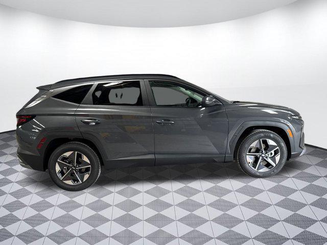 new 2025 Hyundai Tucson car, priced at $30,306