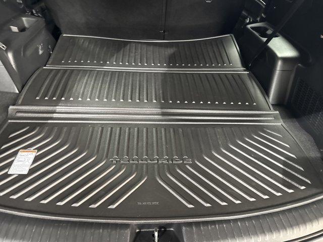used 2024 Kia Telluride car, priced at $37,498