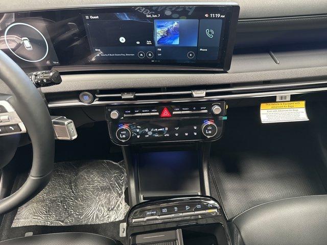 new 2025 Hyundai Tucson car, priced at $37,695
