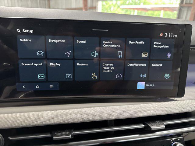 new 2025 Hyundai TUCSON Hybrid car, priced at $41,355