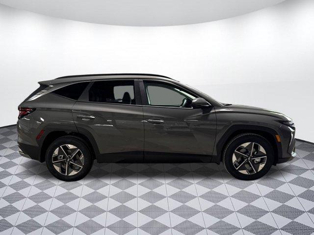 new 2025 Hyundai Tucson car, priced at $29,855