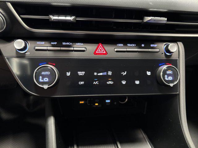 new 2025 Hyundai Sonata Hybrid car, priced at $31,659