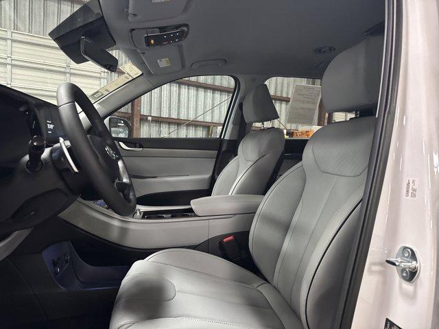 used 2025 Hyundai Palisade car, priced at $35,999