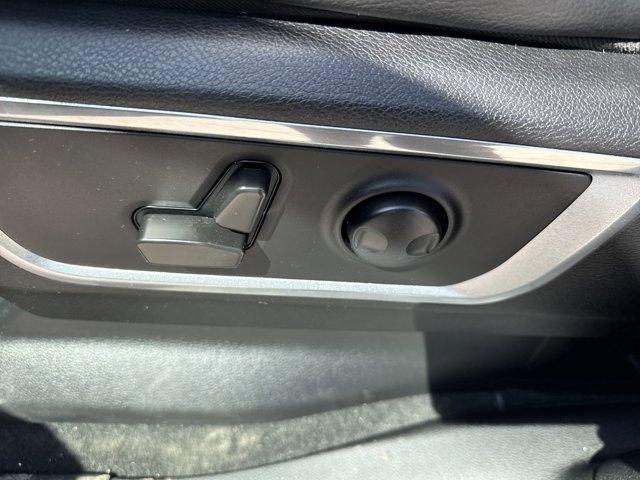 used 2022 Ram 1500 car, priced at $40,498
